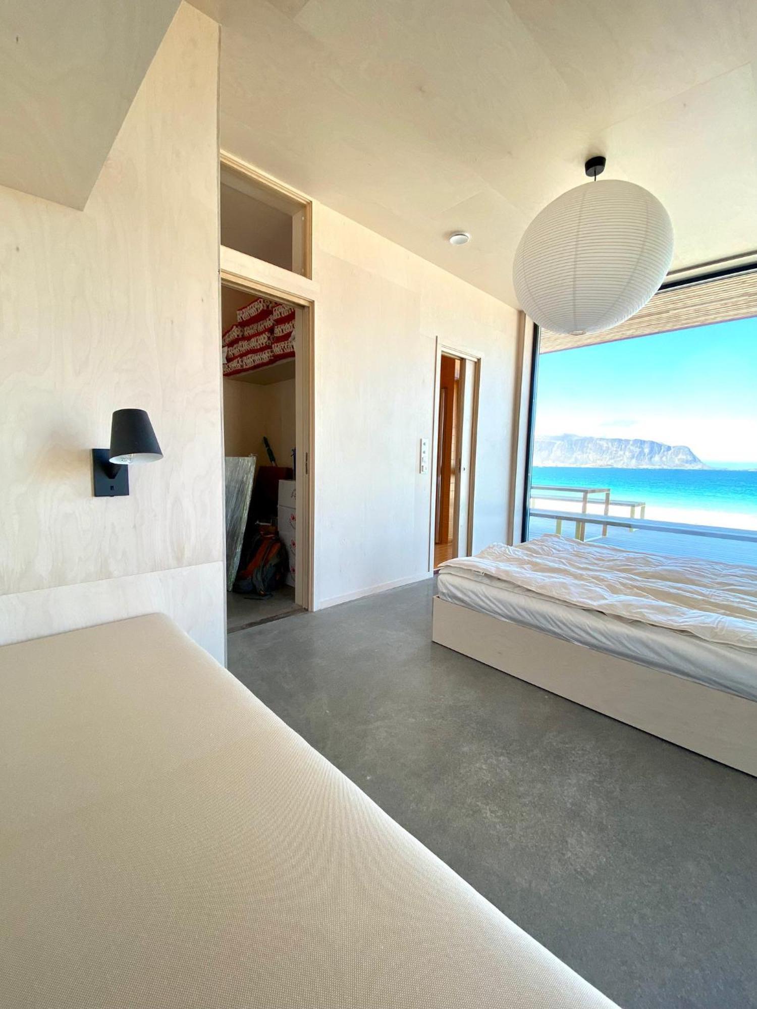 Exclusive Beach House Ramberg - Your Private Oasis Kültér fotó