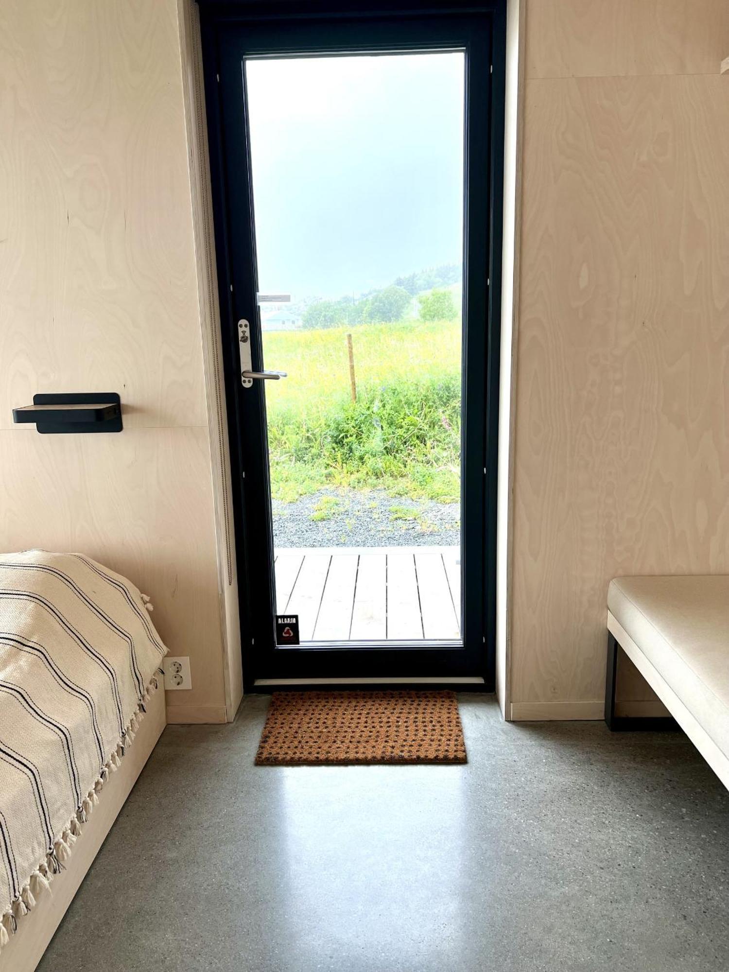 Exclusive Beach House Ramberg - Your Private Oasis Kültér fotó